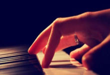 Tips for chatting with girls, making it easy to close the distance between you.